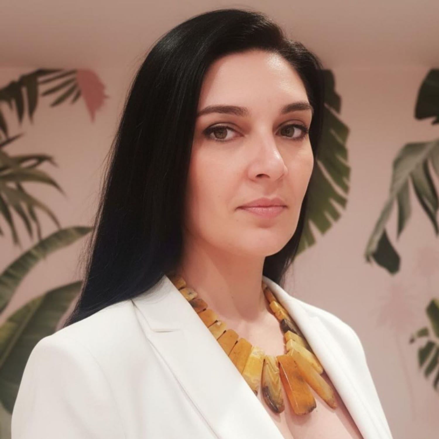 Golden Earth: Statement Necklace Of Yellow Agate & Black Malaysian Jade