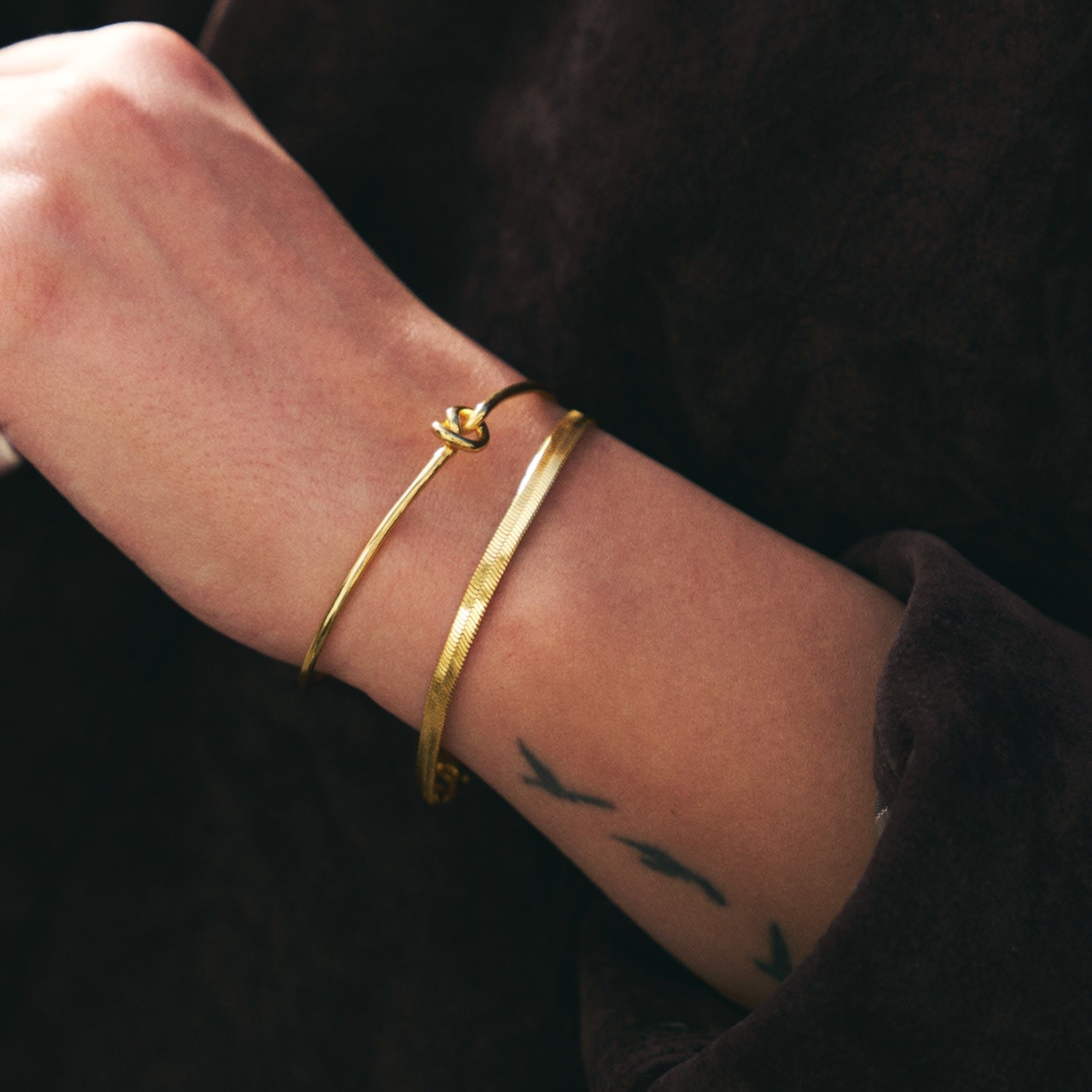 Gordian Knot - Minimalist Cuff Bracelet 24K Gold Plated