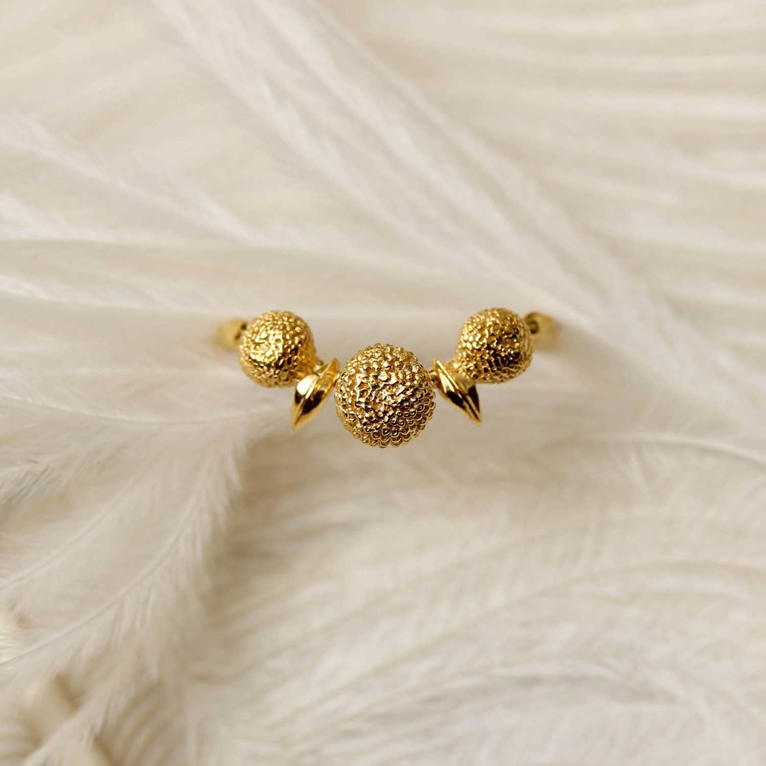 Dahlia Ring – Gold
