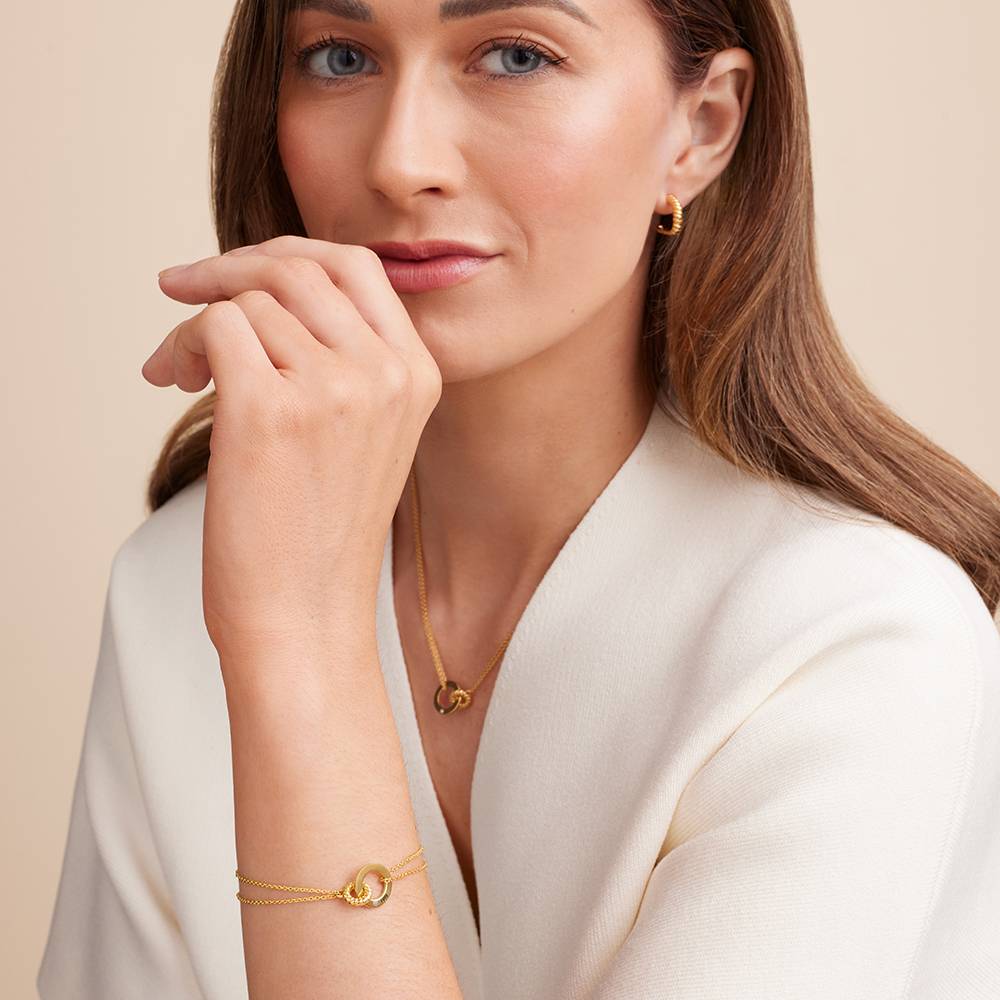 Grace Interlocking Bracelet with Diamond in 18K Gold Vermeil
