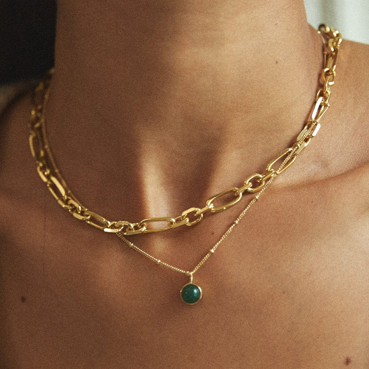 green-aventurine-healing-stone-necklace-18ct-gold-plated-sterling-silver-daisy-london