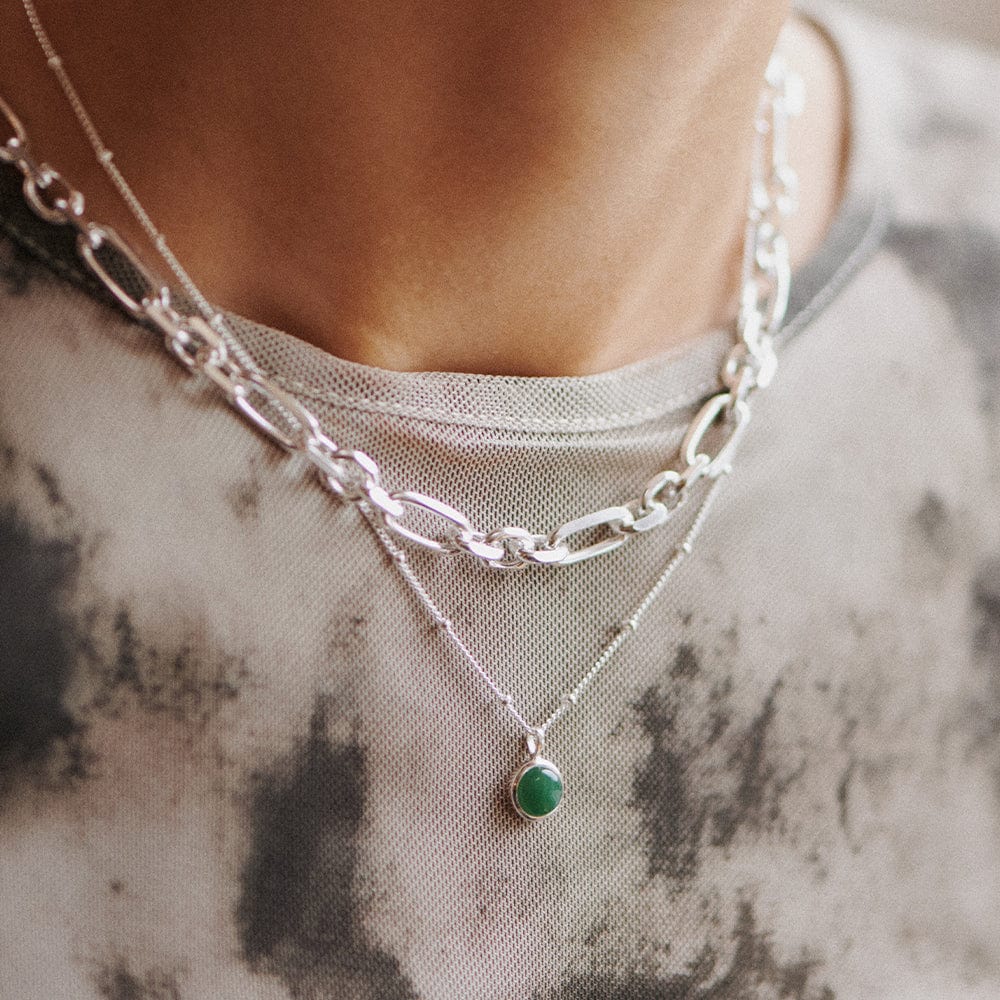 green-aventurine-healing-stone-necklace-925-sterling-silver-daisy-london