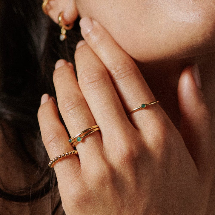 green-aventurine-healing-stone-ring-18ct-gold-plated-sterling-silver-daisy-london