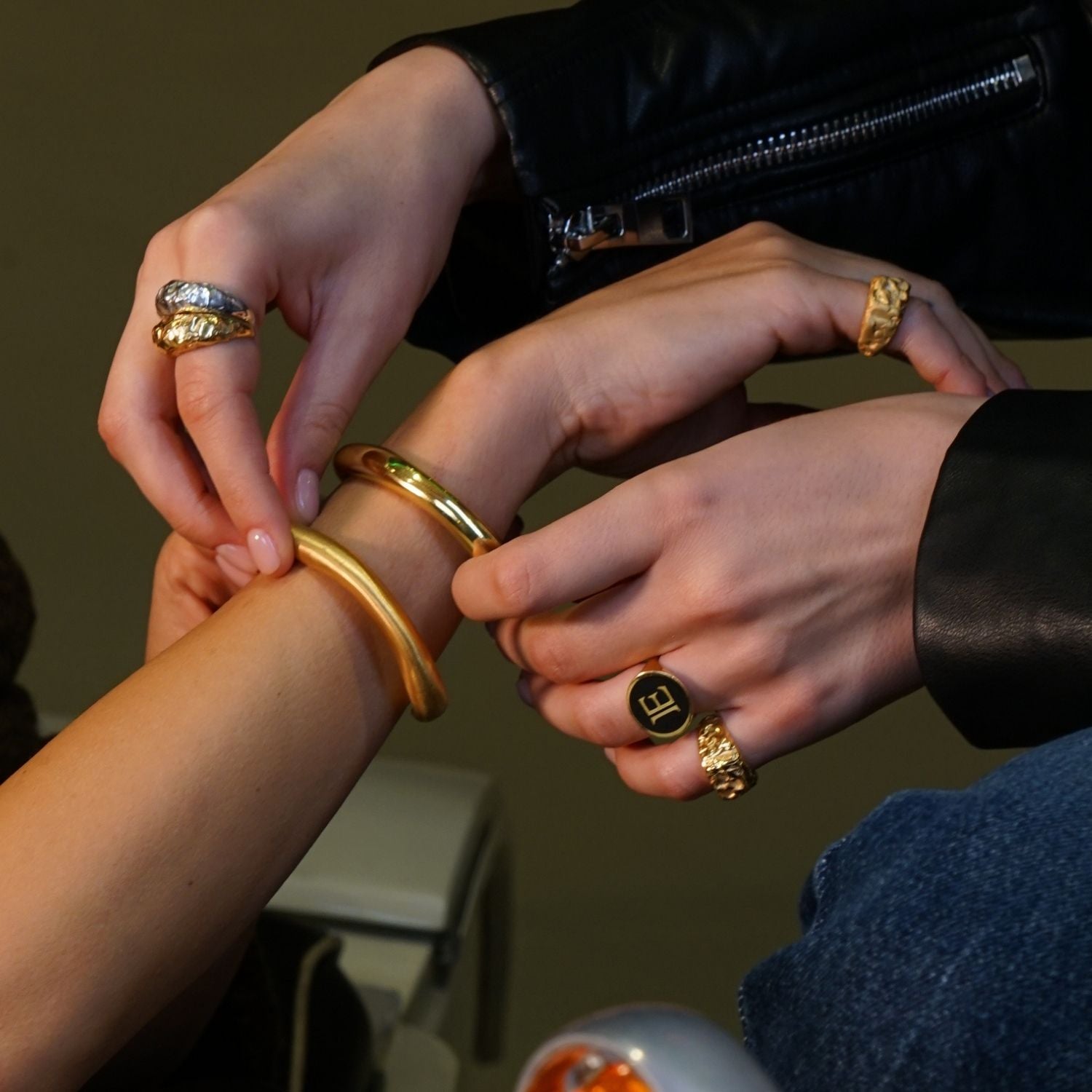 Grel Thick Asymmetric Matte Gold Bracelet