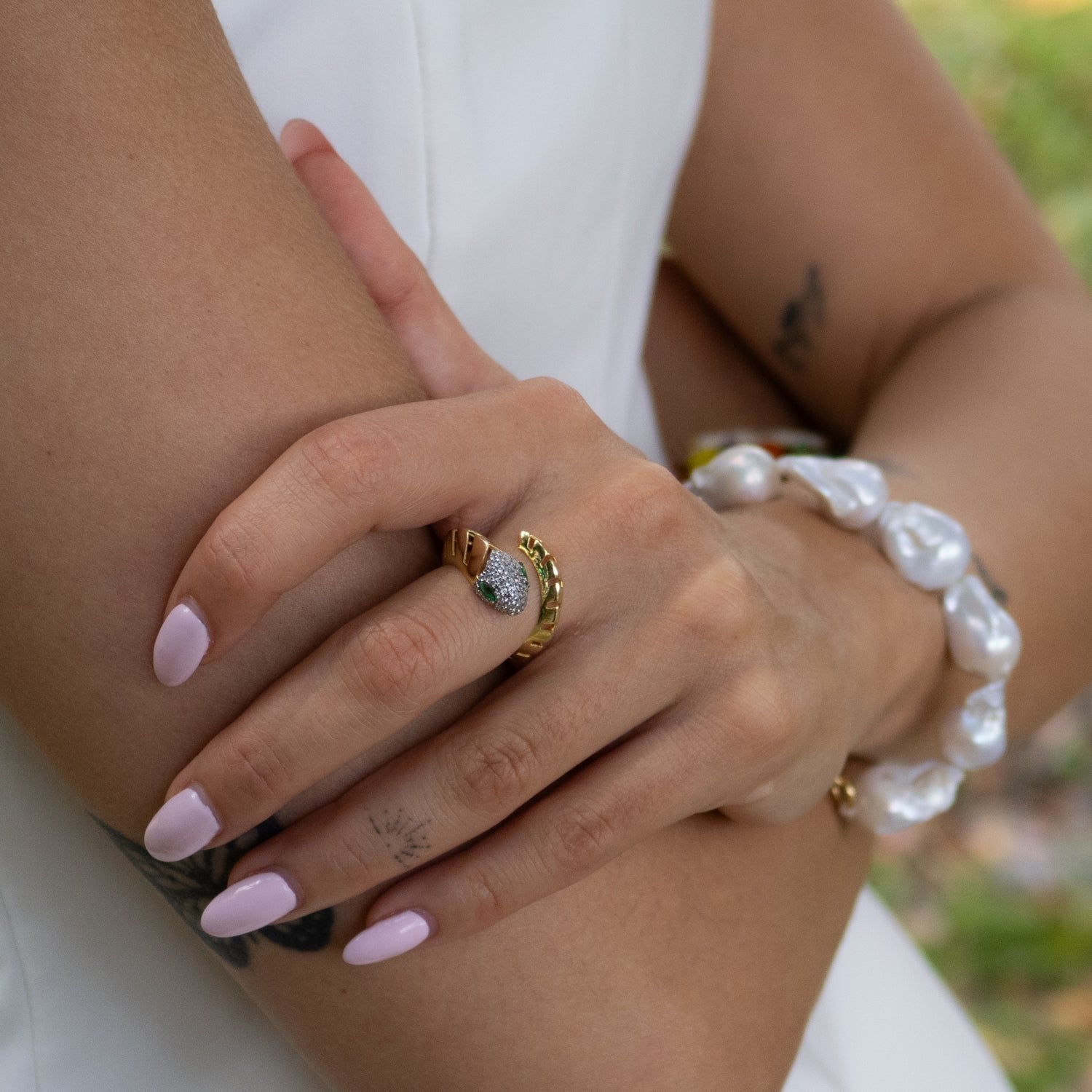 Guardian Snake Emerald Eyes Gold Ring - Gold