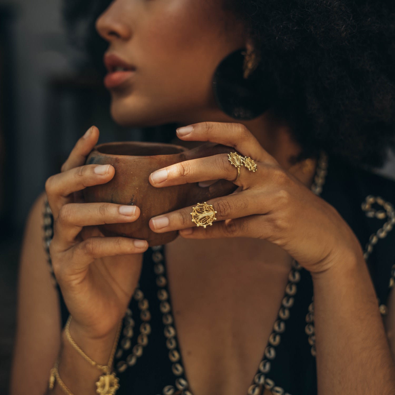 Alma Simple Golden Ring