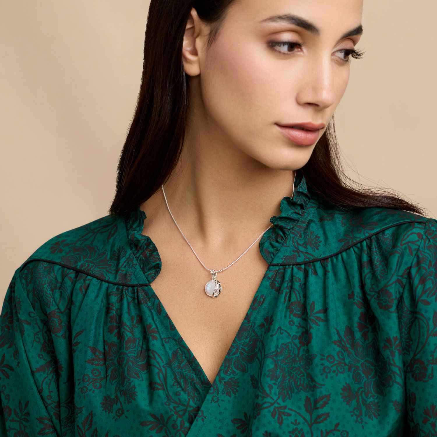 Handmade Fiery Moonstone Pendant Necklace