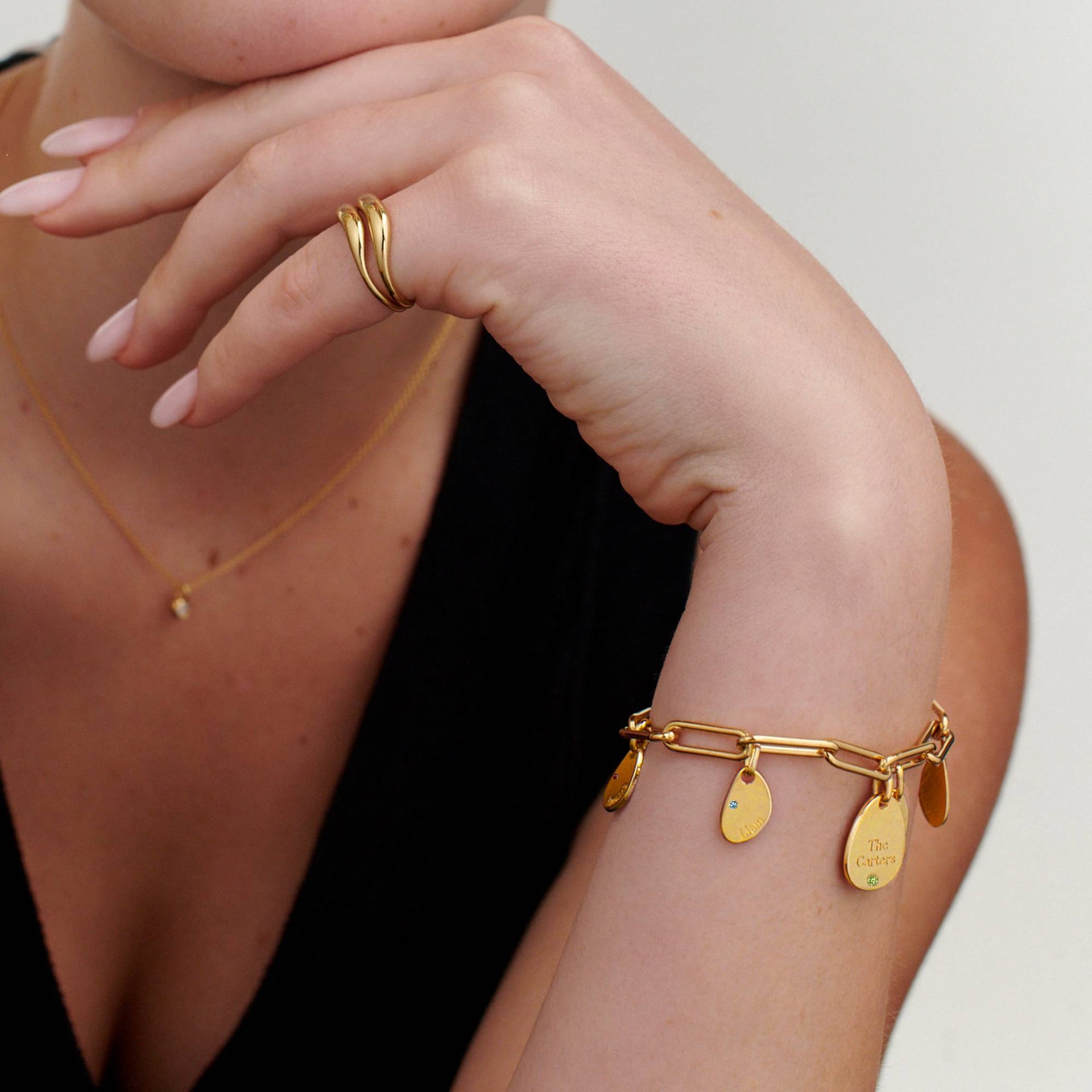 Hazel Paperclip Bracelet with Engraved Charms & Birthstones in 18K Gold Vermeil