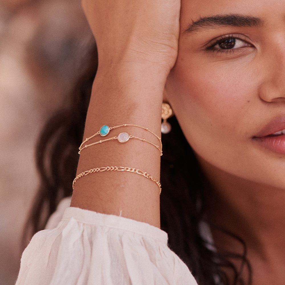 healing-stone-bracelet-18ct-gold-plated-daisy-london