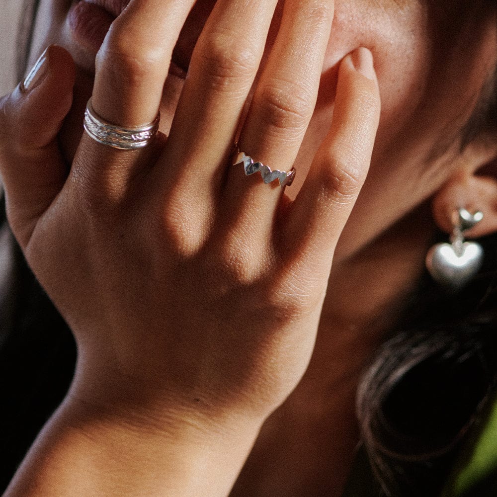 heart-crown-band-ring-sterling-silver-daisy-london