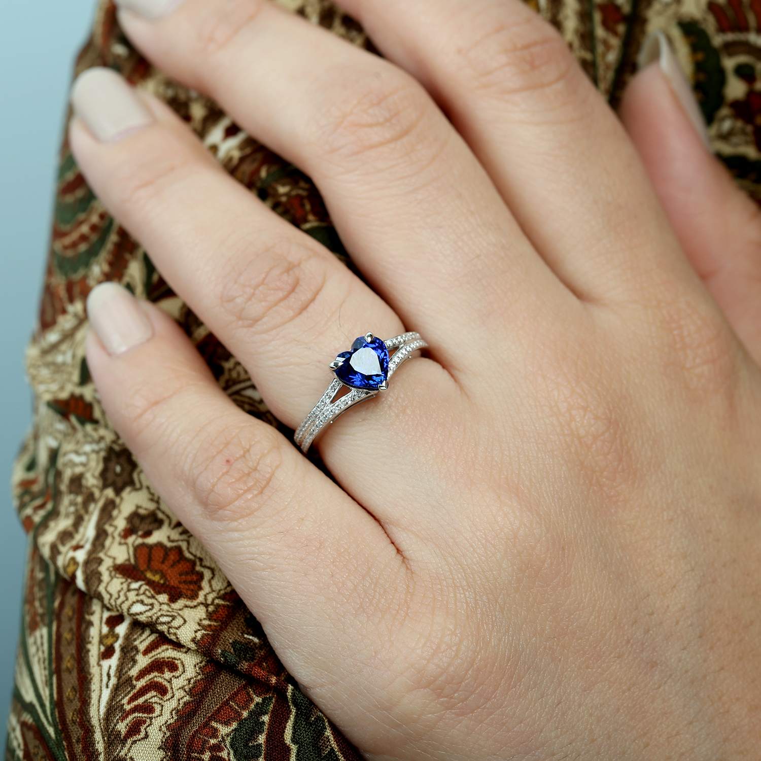Heart Cut Blue Sapphire Pave Diamond Band Ring In 18K White Gold