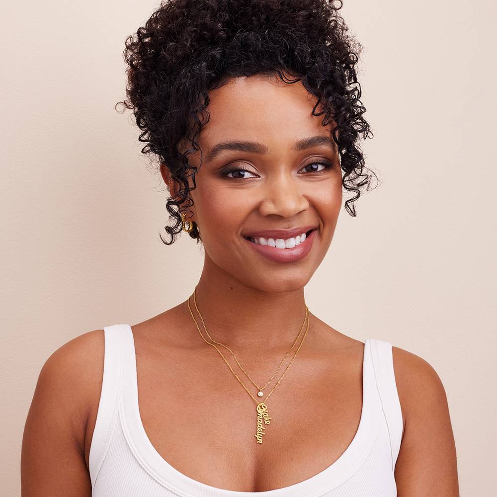 Heart Drop Vertical Name Necklace in 14K Yellow Gold