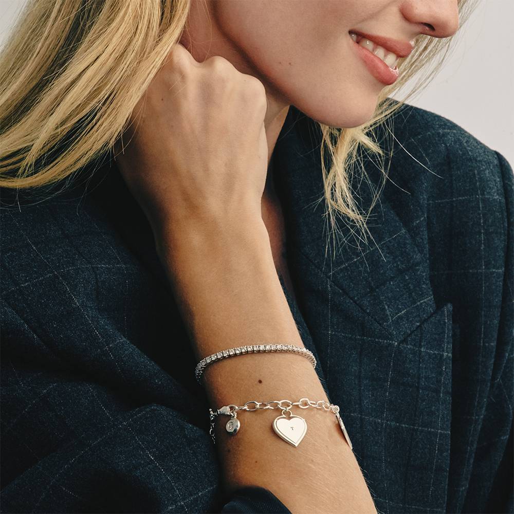 Heart-to-Heart Engravable Bracelet in Silver with Diamond