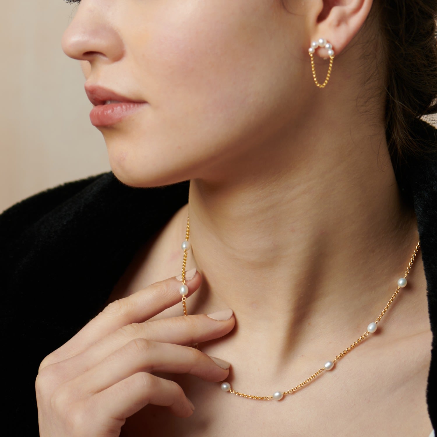 Hennu Freshwater Pearls Gold Vermeil Necklace
