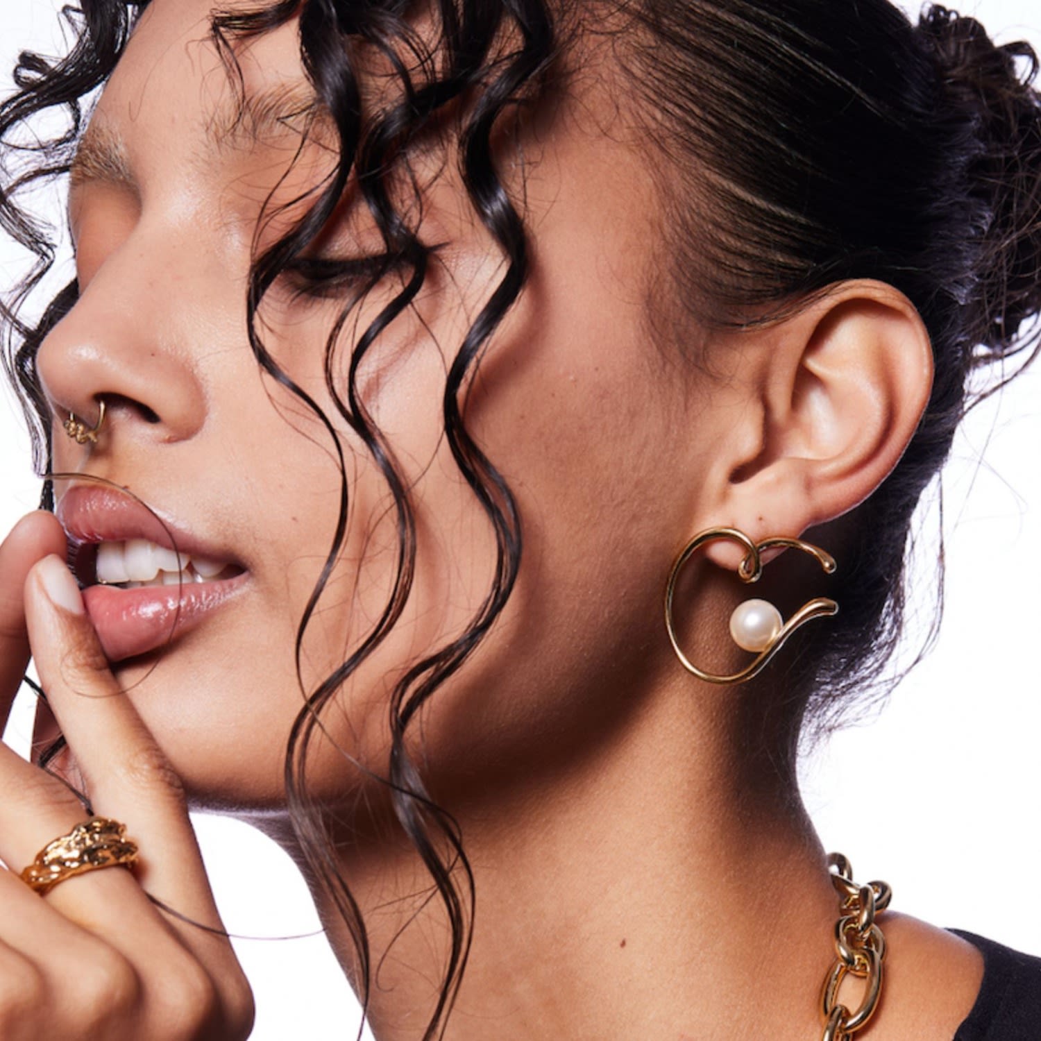 Heradi Wave Two Gold Earrings