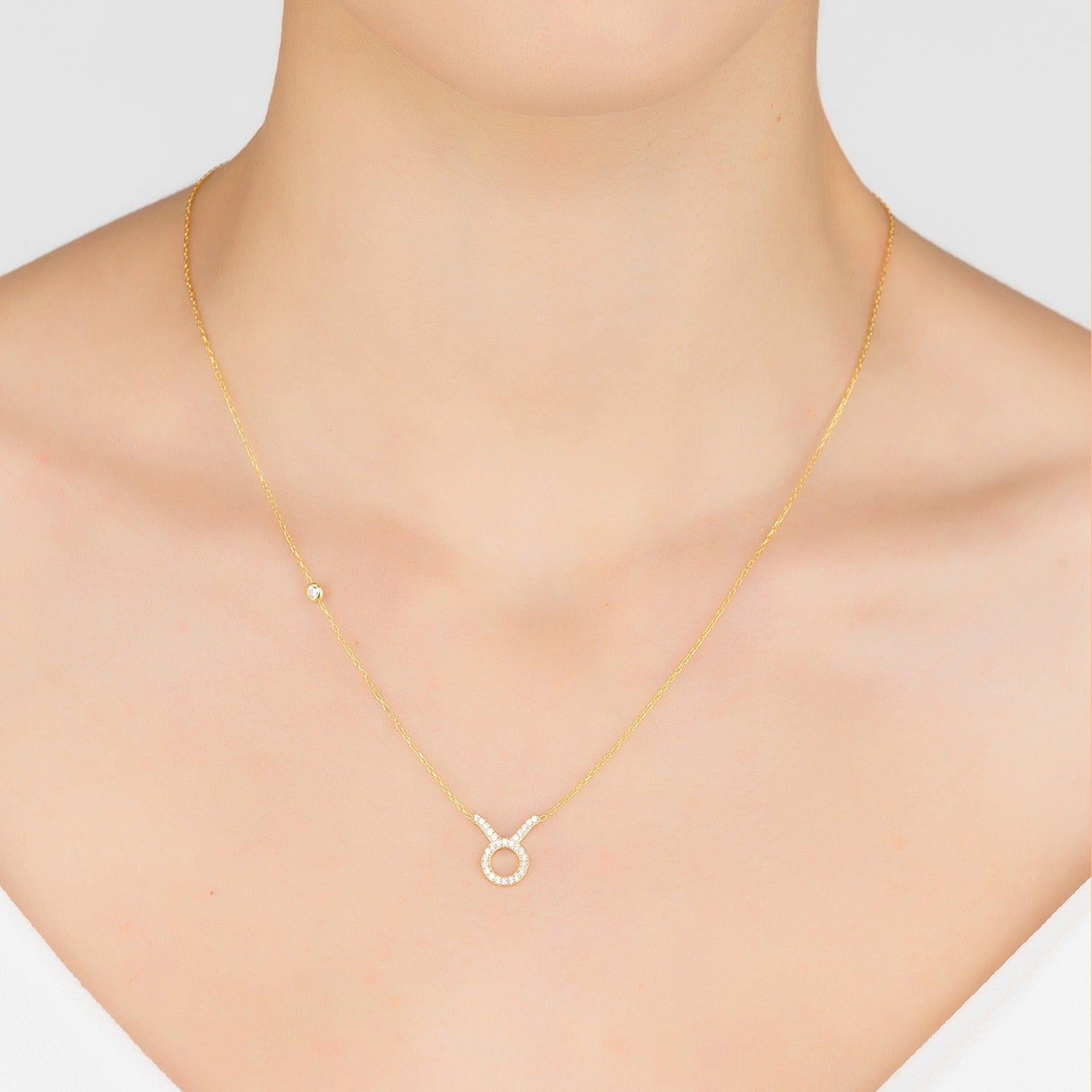 Zodiac Star Sign Pendant Necklace Gold Taurus