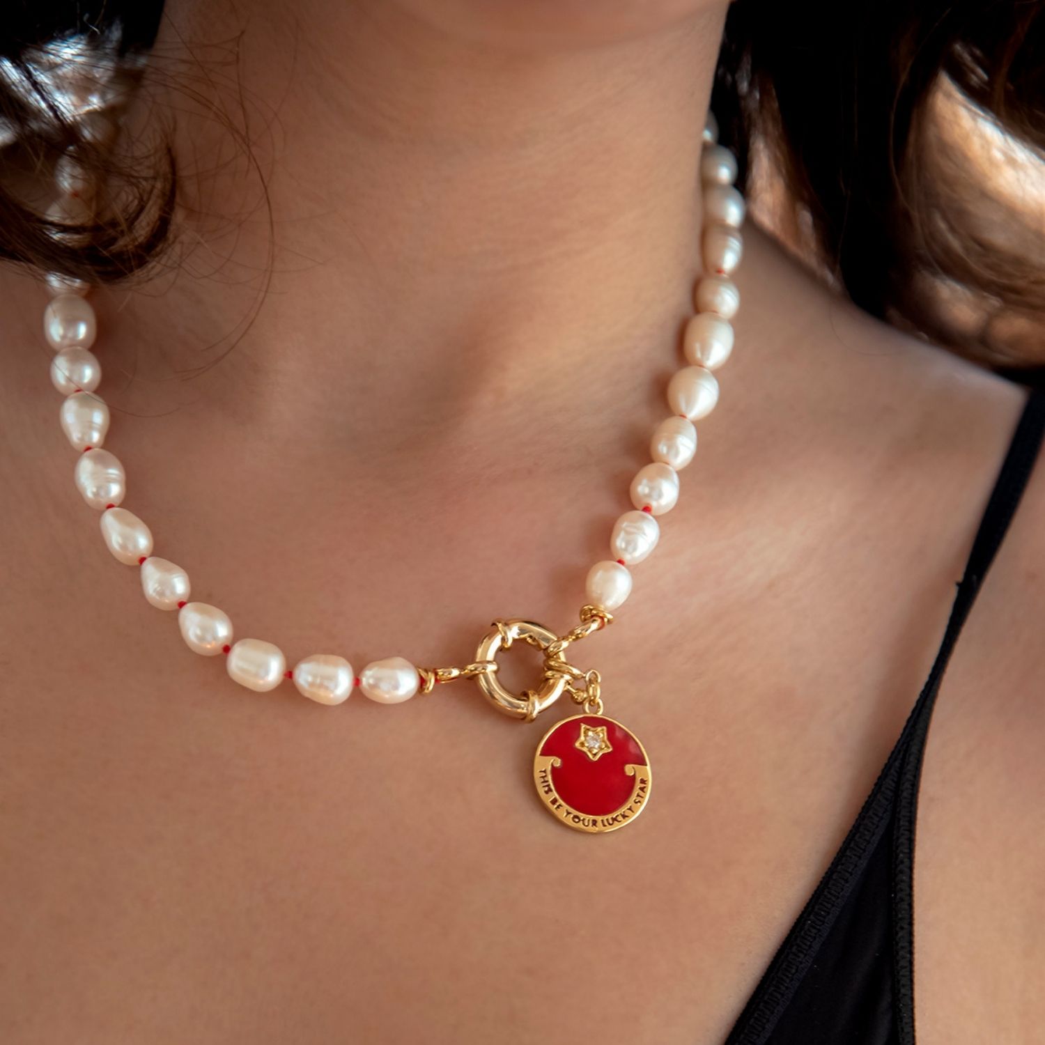 Hip Pearl - Statement Necklace