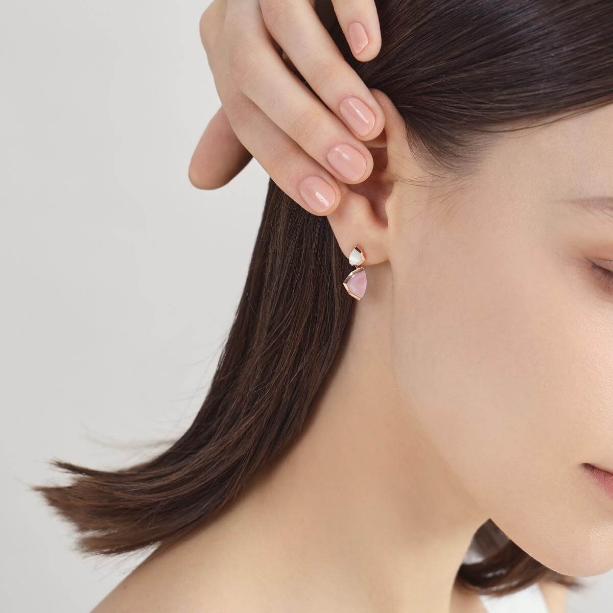 harmony-18k-rose-gold-diamond-mismatched-earrings