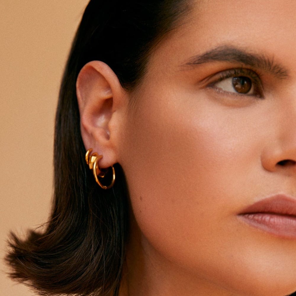 LUXE Mid-Size Hoop Earrings - Gold