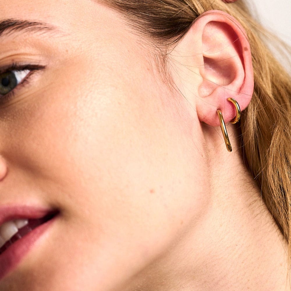 LUXE Huggie Hoop Earrings - Gold