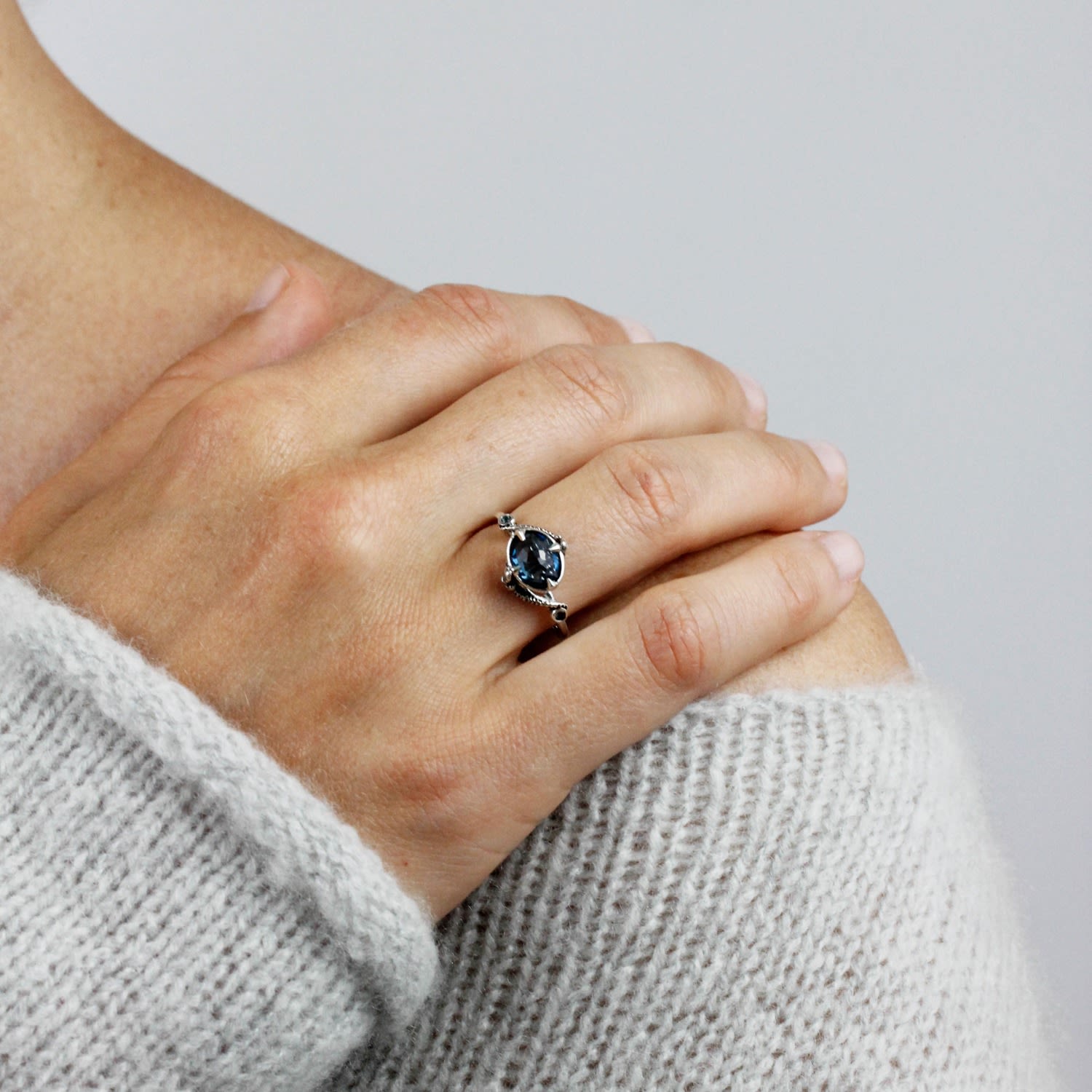 Seahorse Blue Topaz Ring - Silver