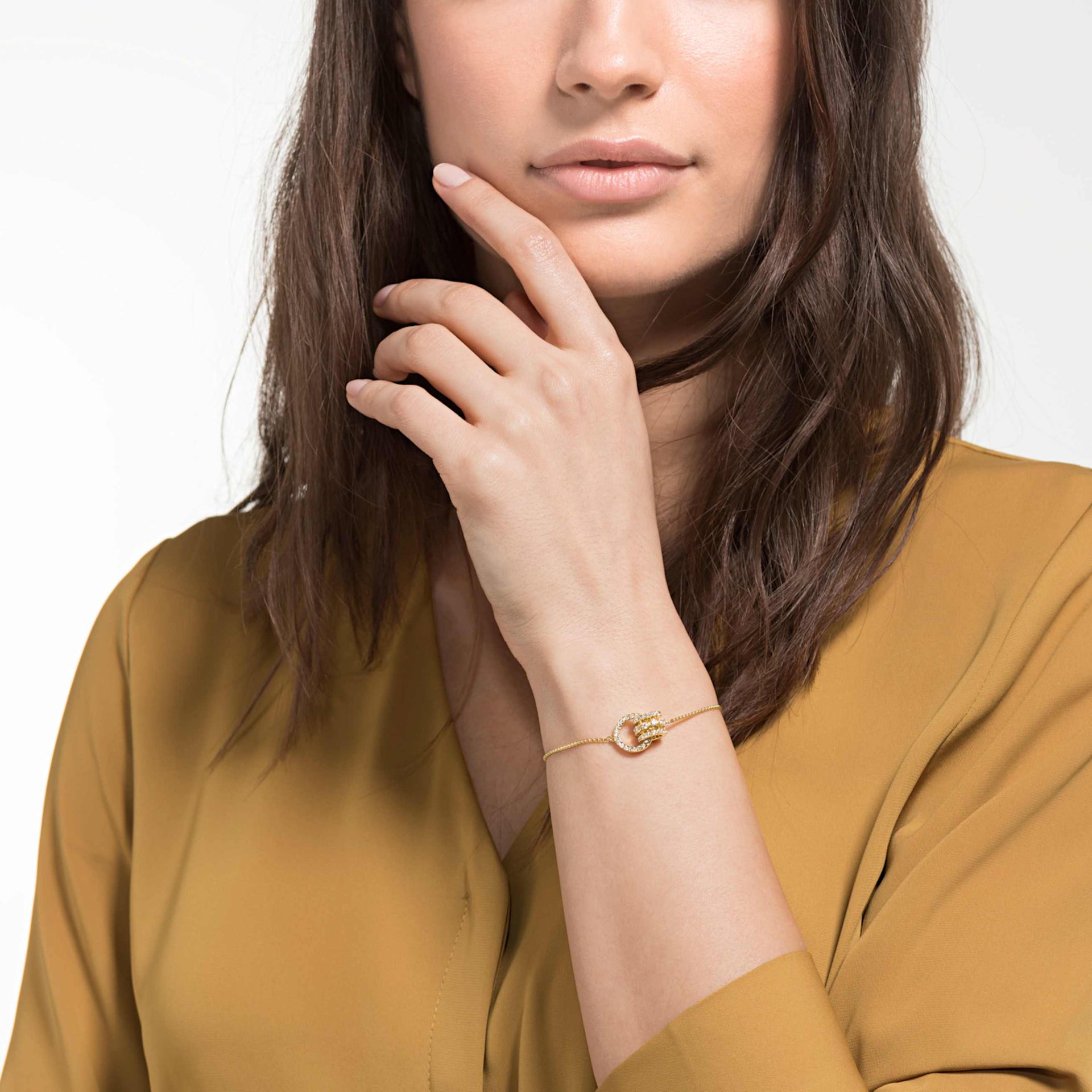HYPERBOLA BRACELET INTERLOCKING LOOP WHITE GOLD TONE PLATED