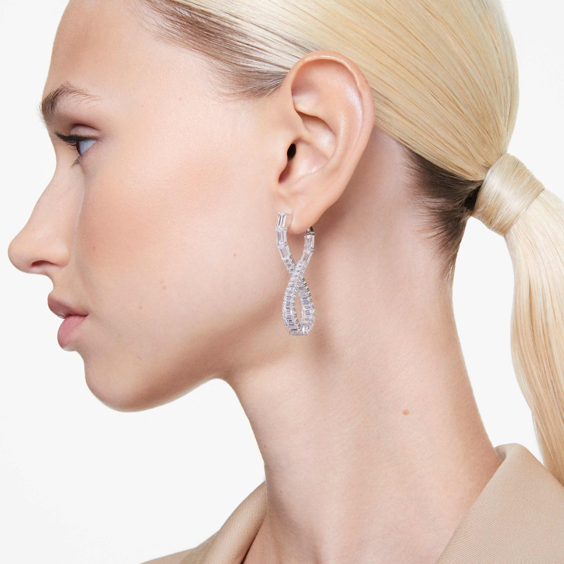 HYPERBOLA DROP EARRINGS INFINITY WHITE RHODIUM PLATED