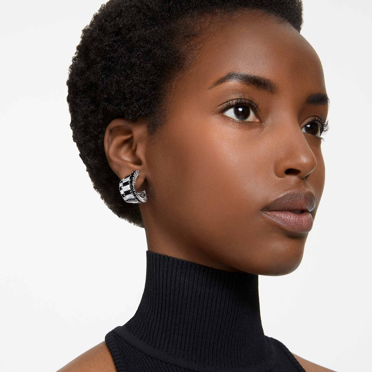 hyperbola-ear-cuffs-swarovski
