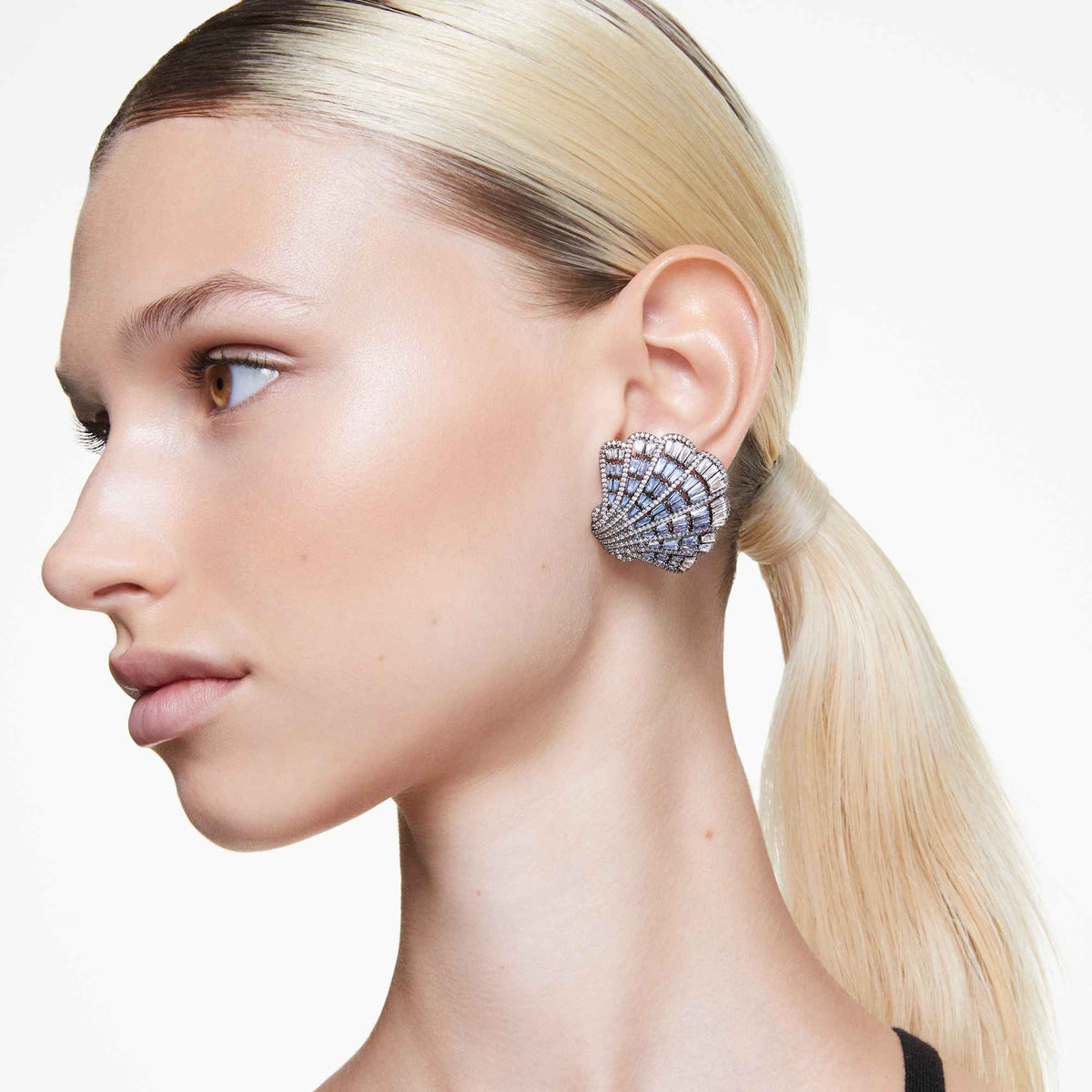idyllia-clip-earrings-swarovski