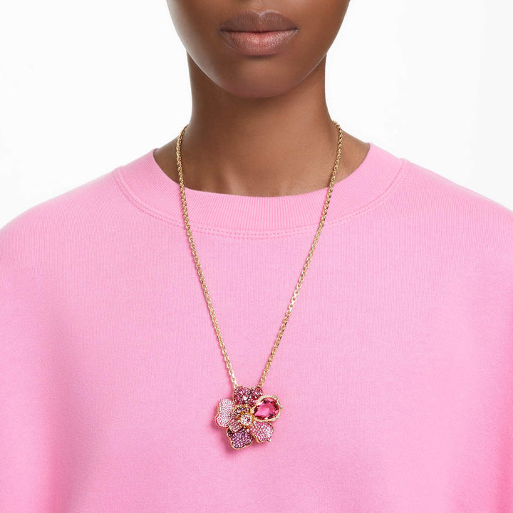 idyllia-pendant-and-brooch-swarovski