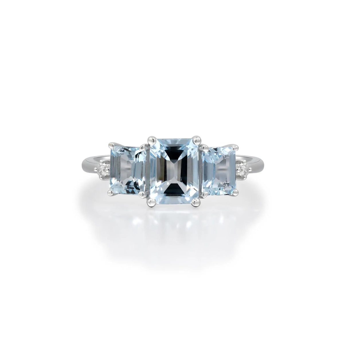 Aquamarine and Diamond Accent Ring 10K White Gold Round Brilliant Cut Size 8.5 2mm