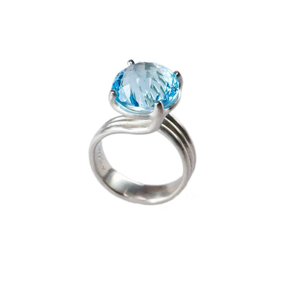 blue topaz wisteria prongs ring