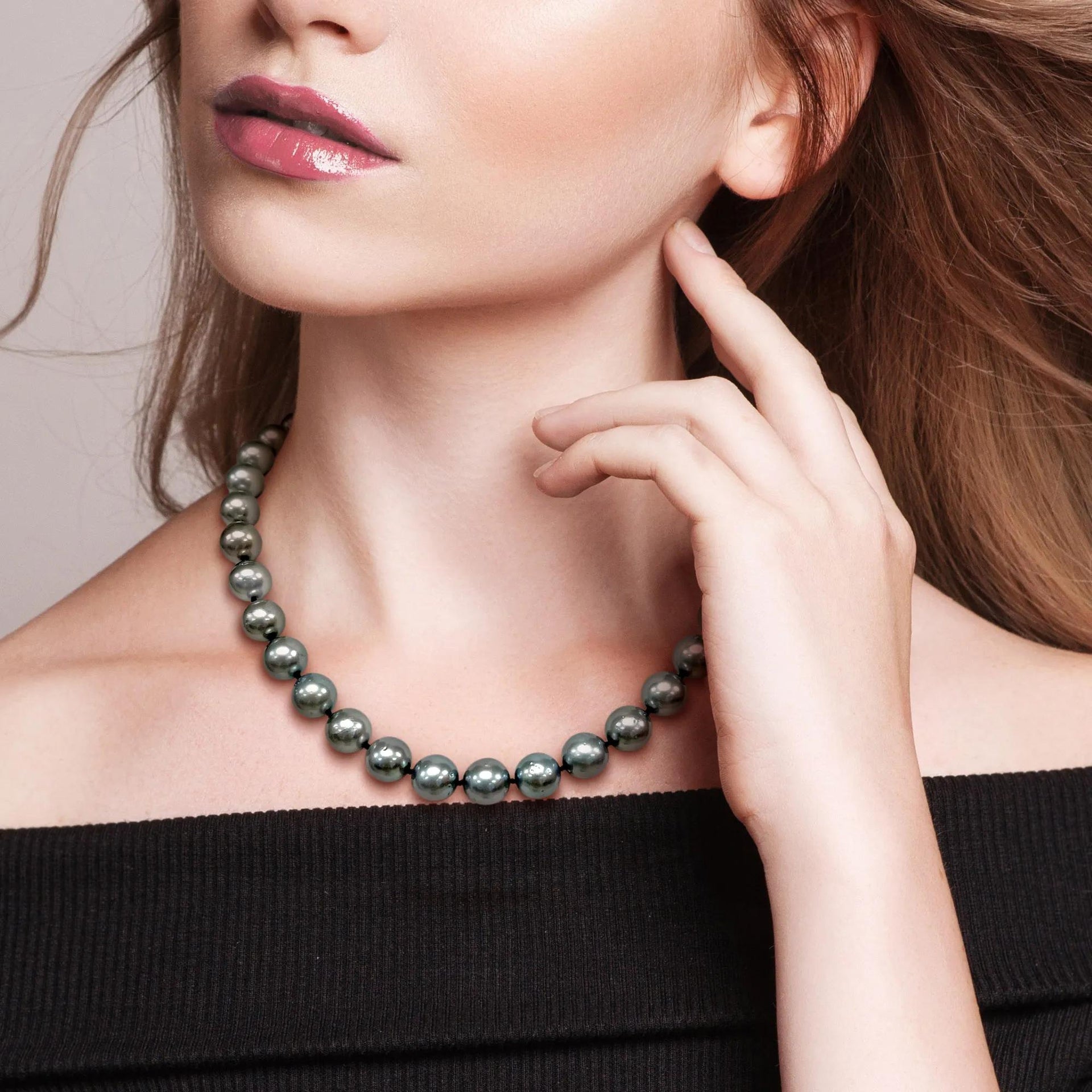 Black Tahitian Pearl and Diamond Accent Necklace 14K White Gold Size 18"