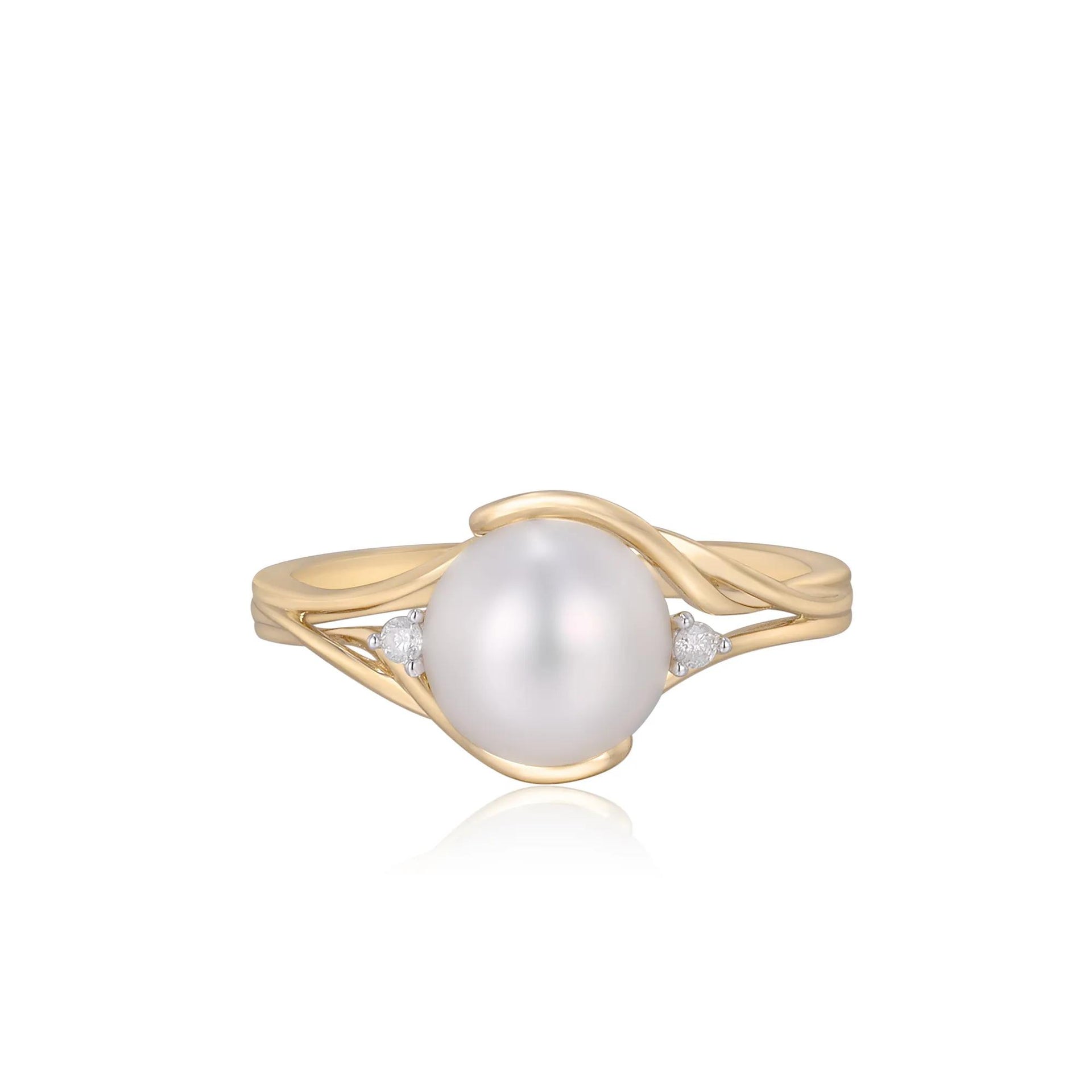 Cultured Freshwater Pearl and Diamond Accent Ring 10K Yellow Gold Round Brilliant Cut Size 8 2mm