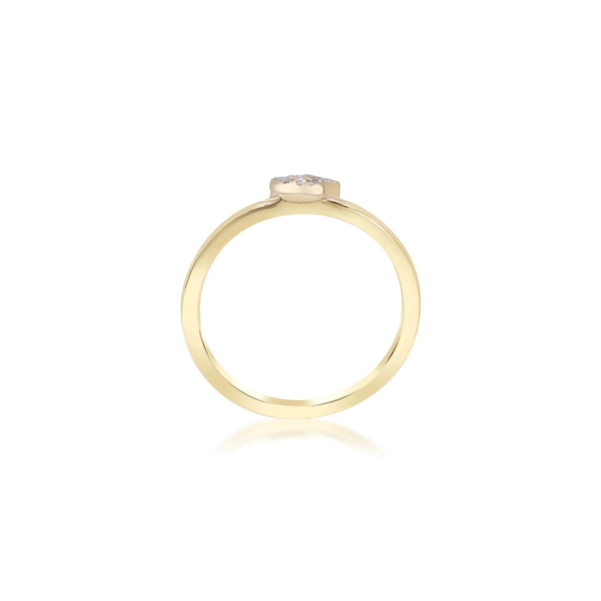Diamond Accent Star Ring 10K Yellow Gold Round Brilliant Cut Size 9 2mm