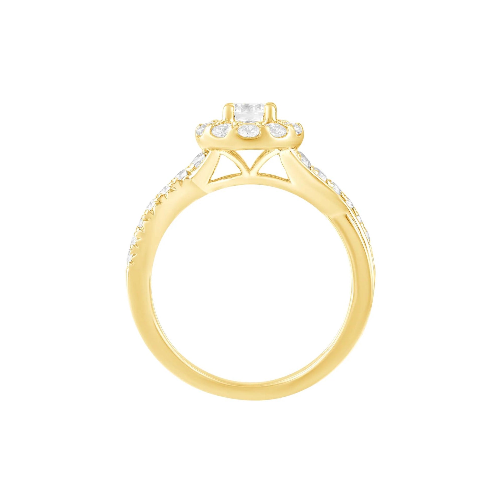 1 CT. Tw. Diamond Engagement Ring 14K Yellow Gold Size 6.5