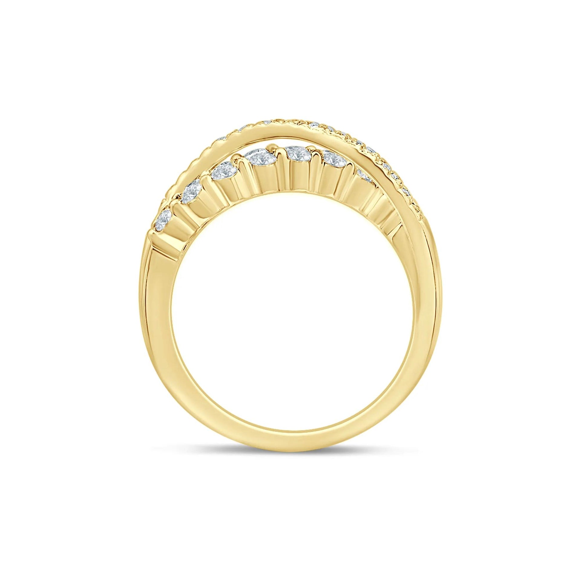 1 CT. Tw. Diamond Flyover Ring 10K Yellow Gold Size 8