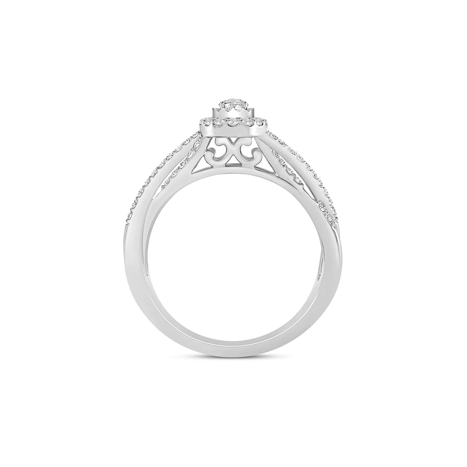 1/3 CT. Tw. Diamond Halo Promise Ring .925 Sterling Silver Round Brilliant Cut White Size 6