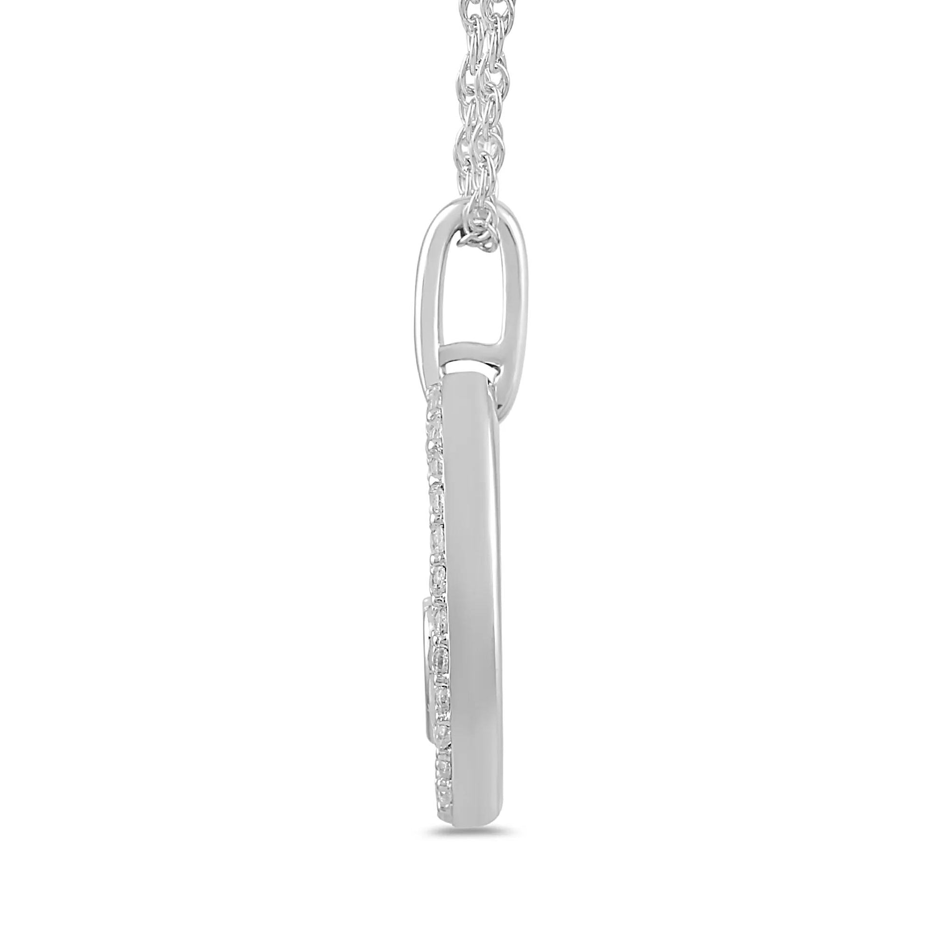 1/4 CT. Tw. Diamond Heart Lock Pendant Necklace .925 Sterling Silver White Size 18"