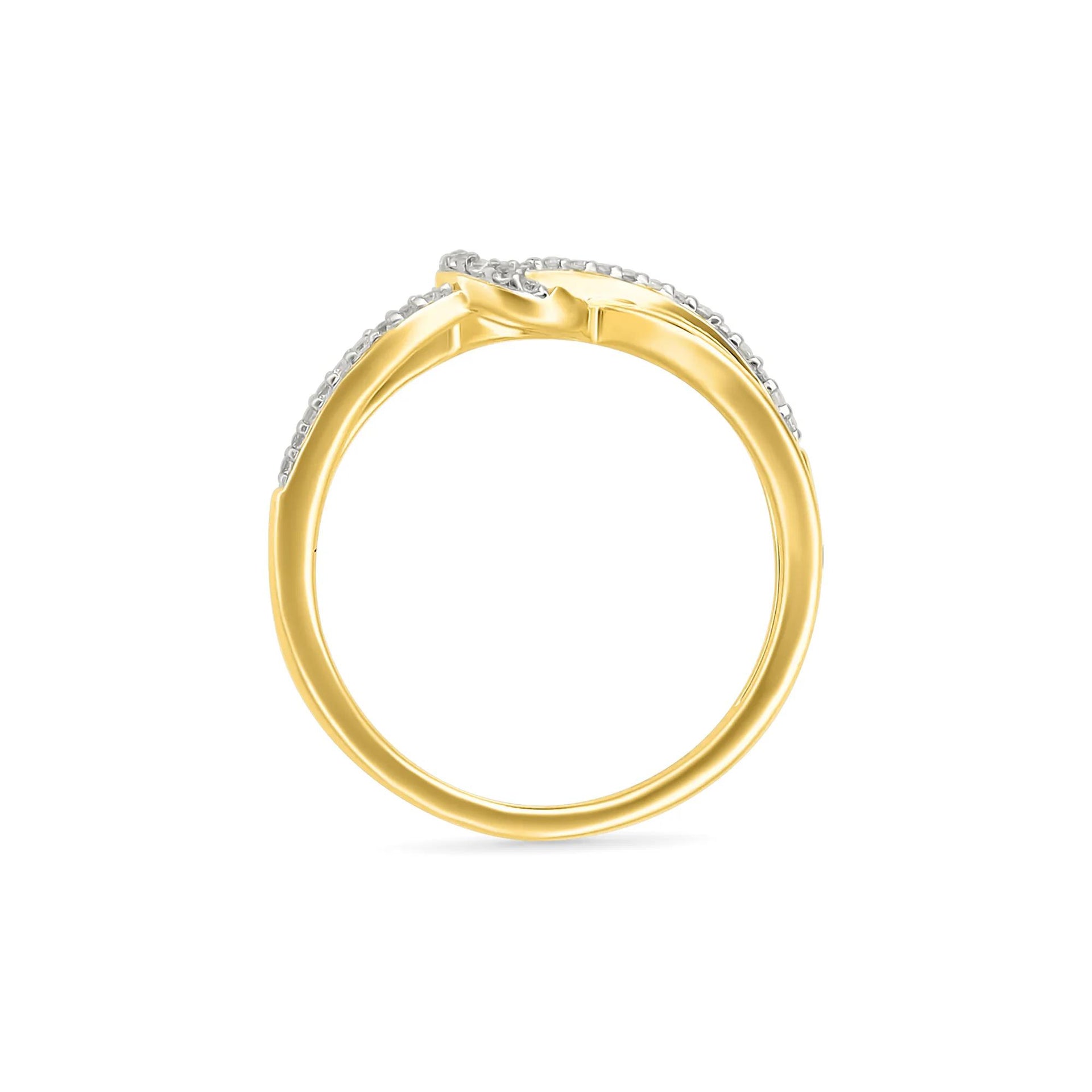 1/8 CT. Tw. Diamond Knot Ring 10K Yellow Gold Size 7 2mm