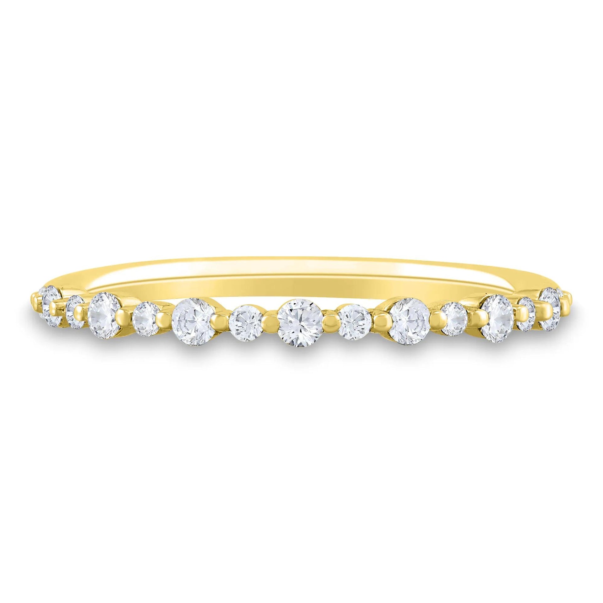 1/4 CT. Tw. Diamond Shared-Prong Band Ring 10K Yellow Gold Round Brilliant Cut Size 6 1mm