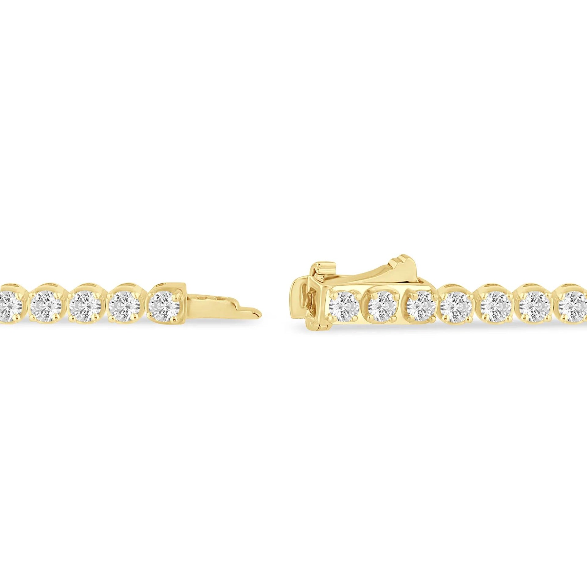 3 CT. Tw. Diamond Tennis Bracelet 10K Yellow Gold Size 2.90mm