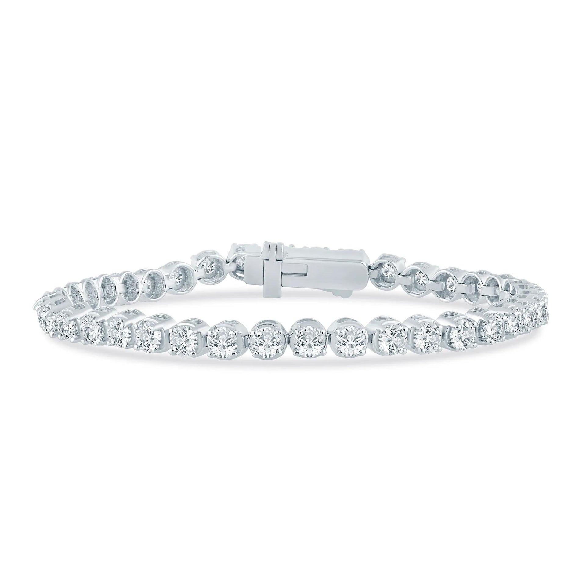 7 CT. Tw. Diamond Tennis Bracelet 10K White Gold Size 4.40mm