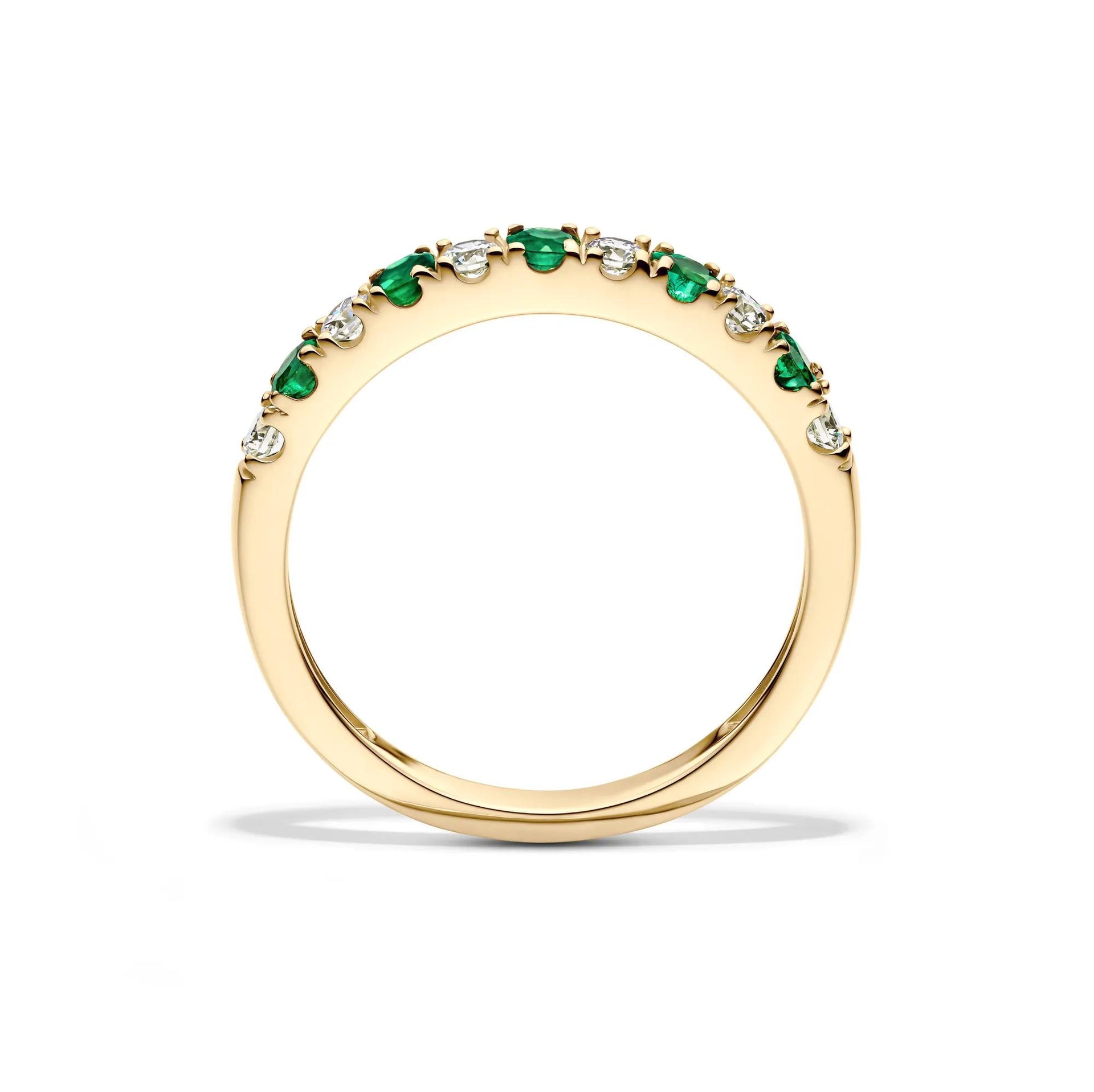 1/4 CT. Tw. Emerald & Diamond Band Ring 10K Yellow Gold Round Brilliant Cut Size 6