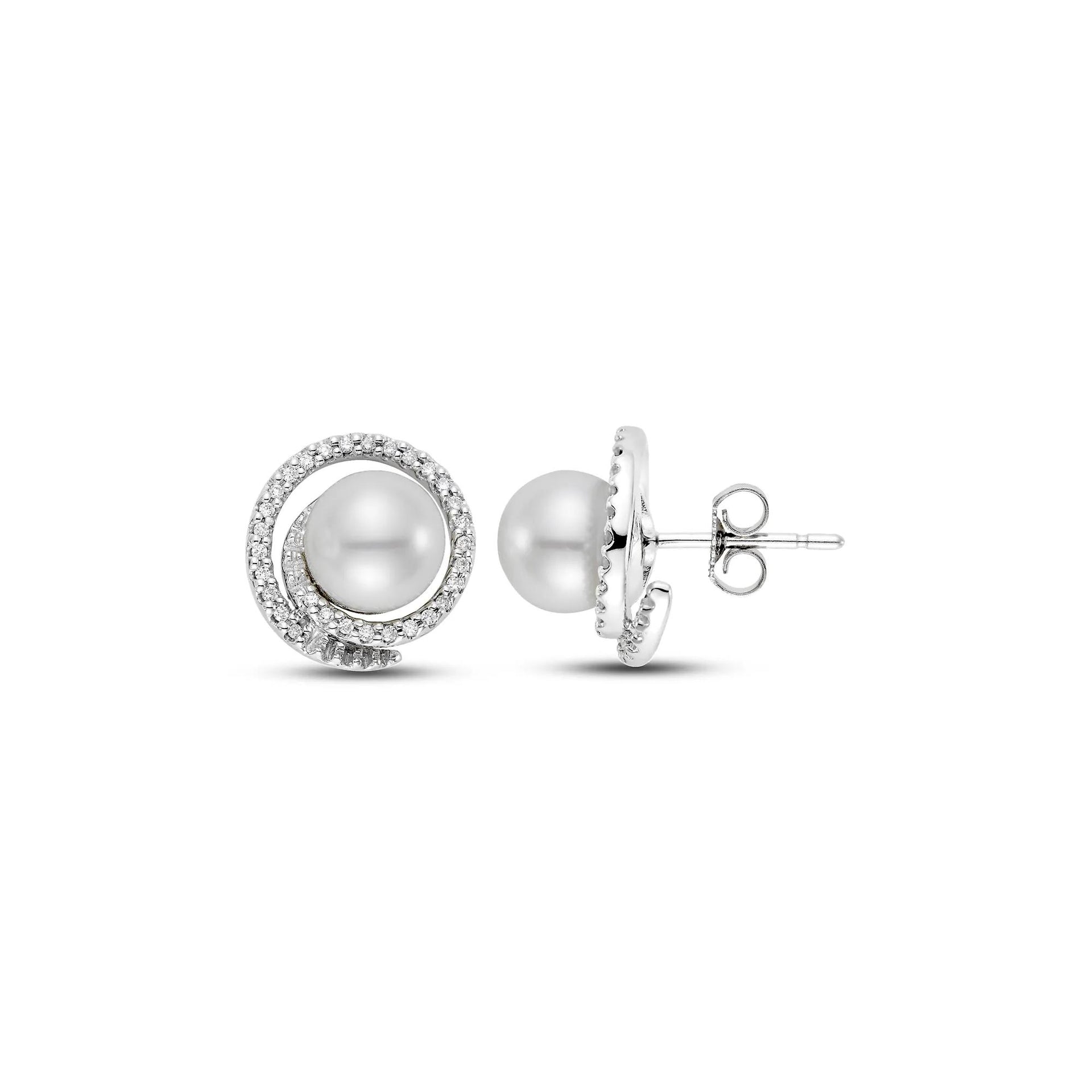 1/3 CT. Tw. Freshwater Pearl and Diamond Earrings 18K White Gold Size 13.00mm