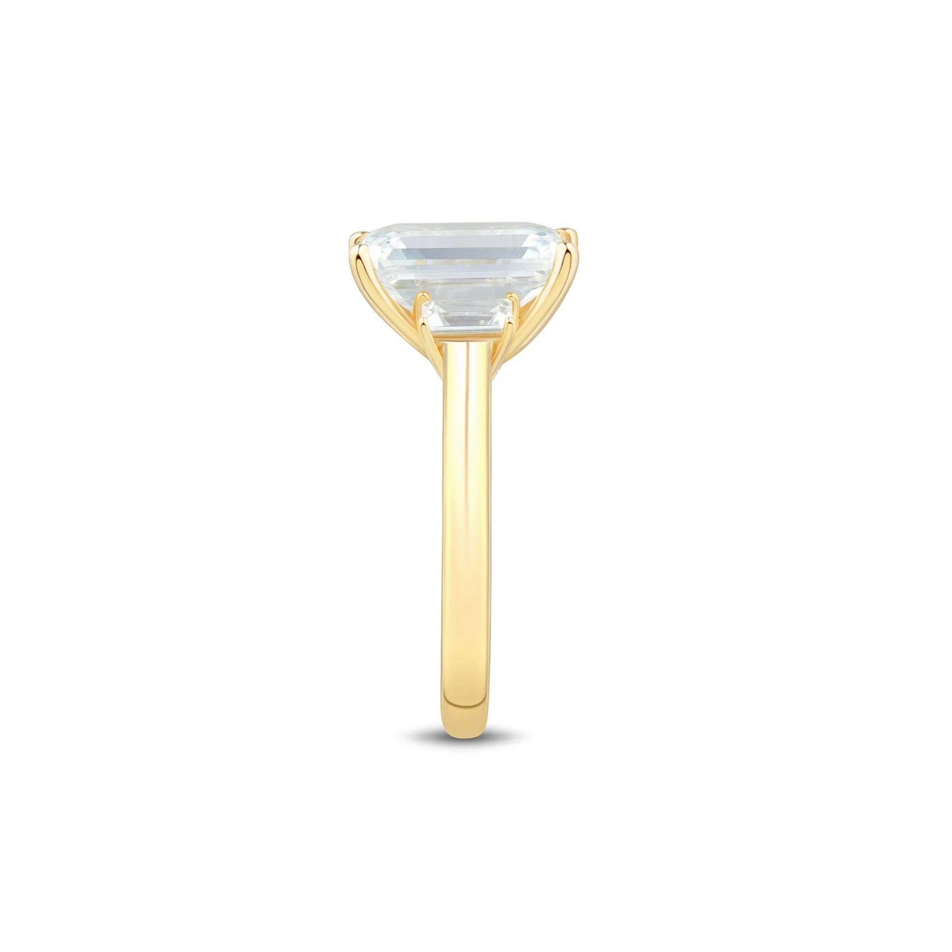 4 1/3 CT. Tw. Lab Grown Diamond Emerald-Cut Engagement Ring 14K Yellow Gold Size 7 1mm