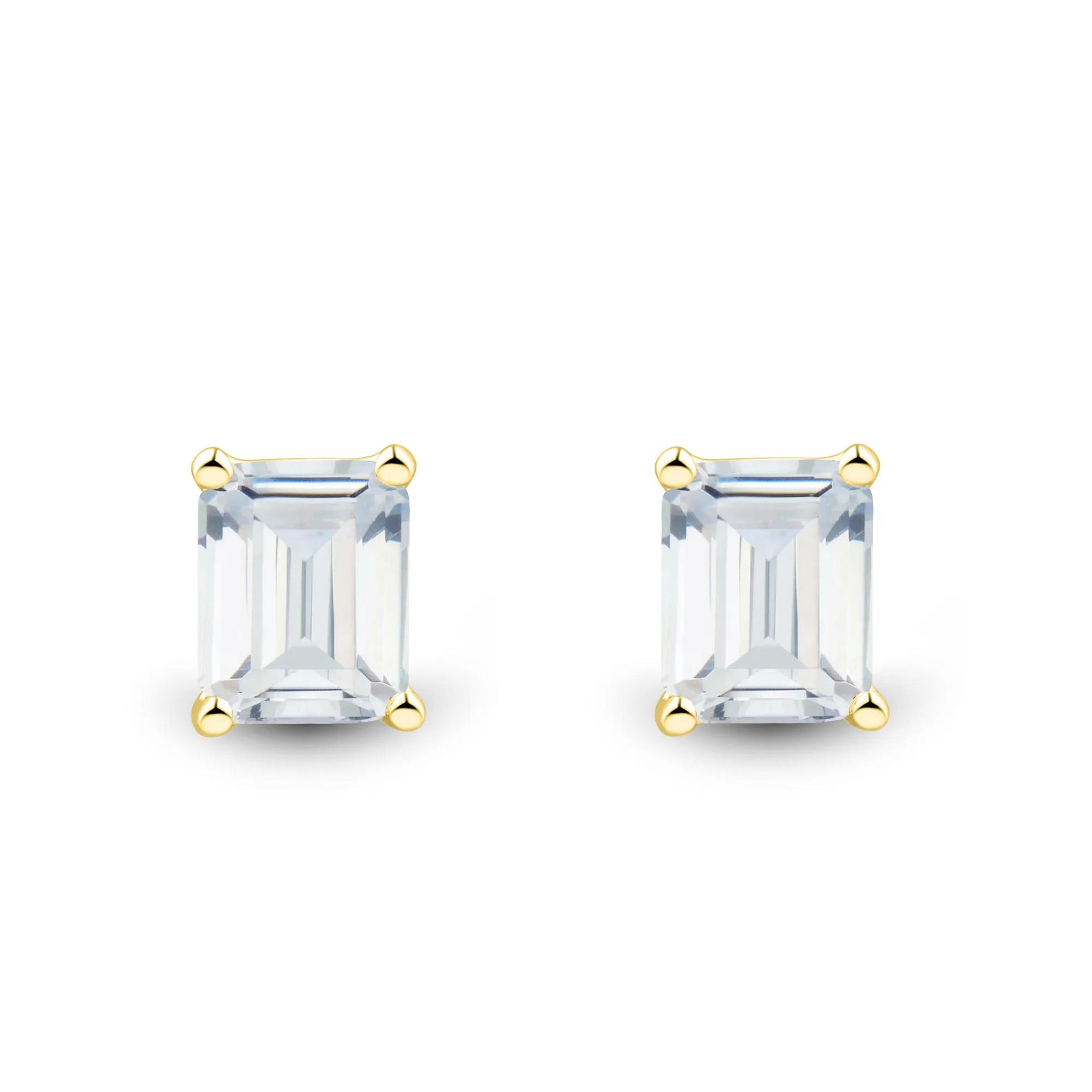 1 CT. Tw. Lab Grown Diamond Emerald-Cut Four-Prong Studs 14K Yellow Gold Size 6.20mm
