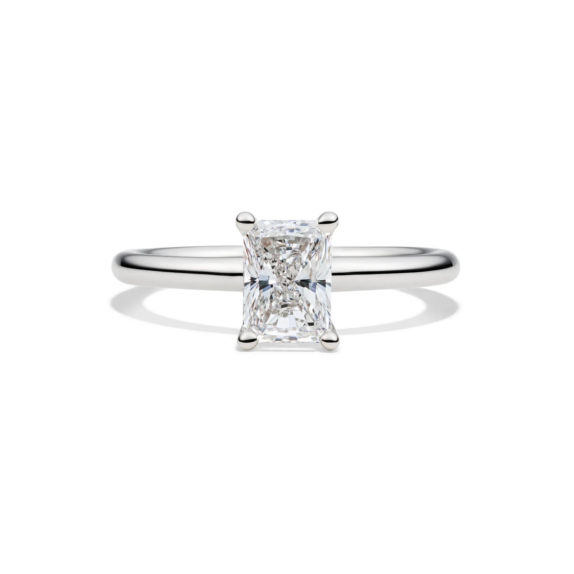 Lab Grown Diamond Radiant-Cut Solitaire Ring 14K White Gold (1 CT.) Size 8 2mm