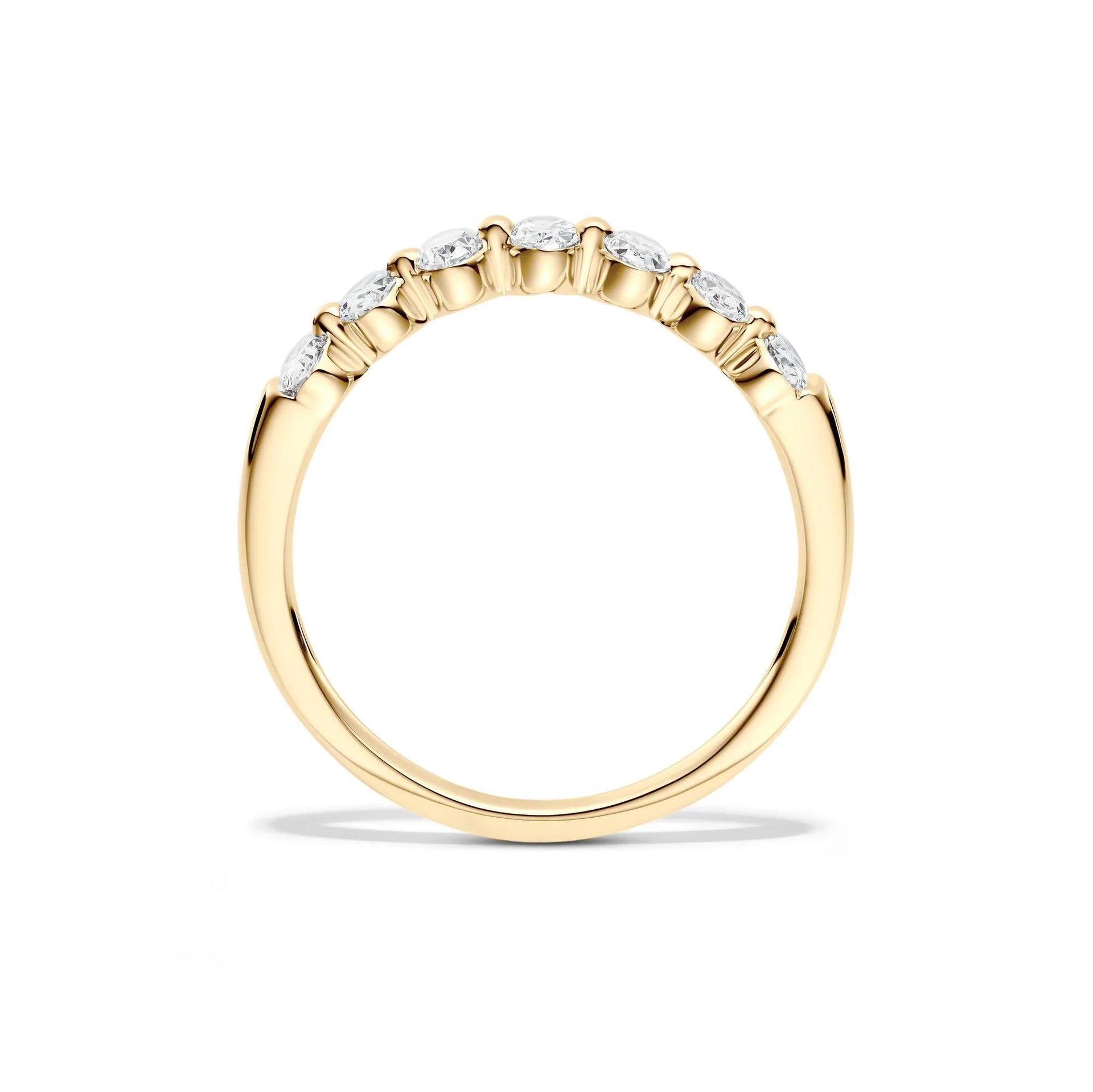 1/2 CT. Tw. Lab Grown Diamond Seven-Stone Shared-Prong Band Ring 14K Yellow Gold Size 7