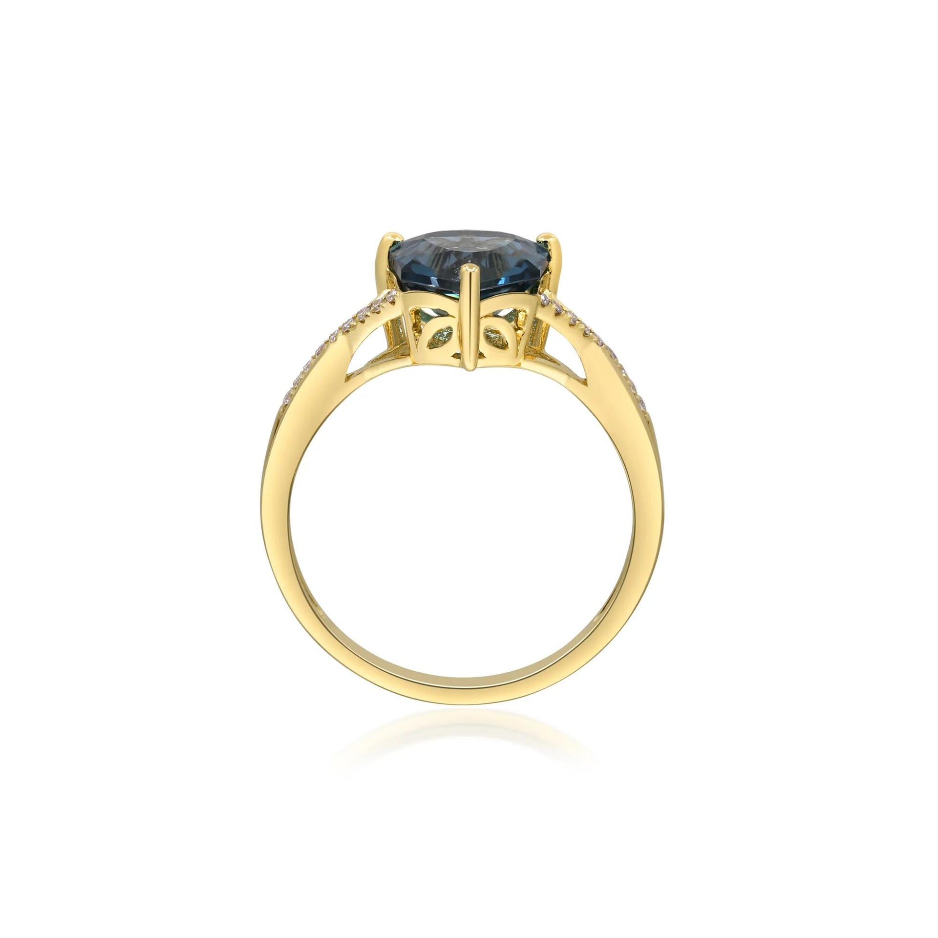 London Blue Topaz & Diamond Accent Ring 10K Yellow Gold Round Brilliant Cut Size 8 2mm